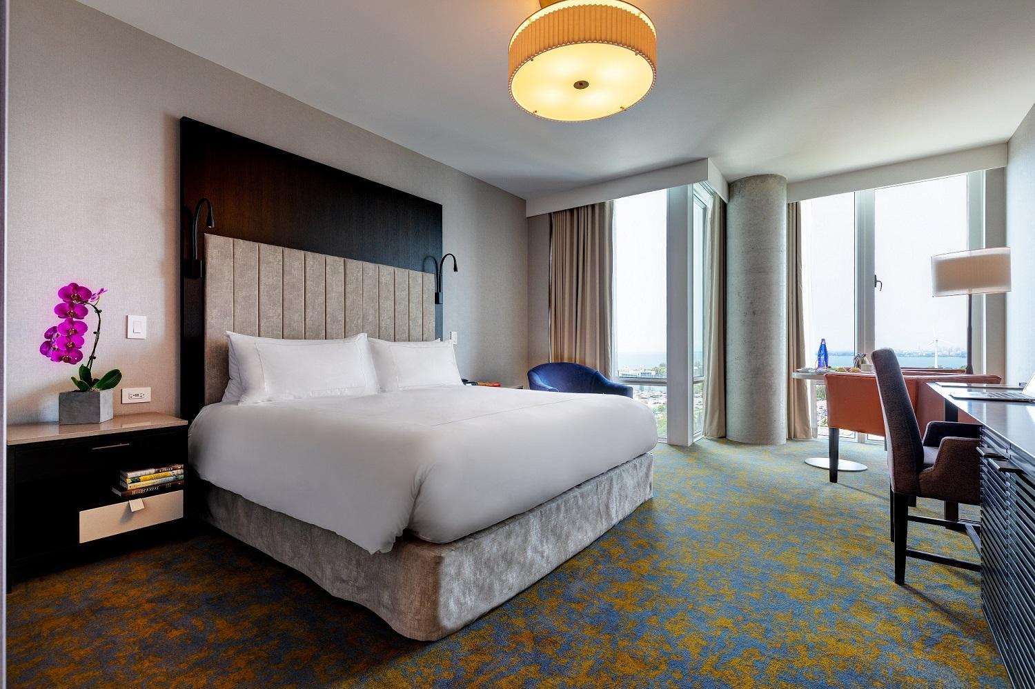 Hotel X Toronto, A Destination By Hyatt Hotel Екстериор снимка